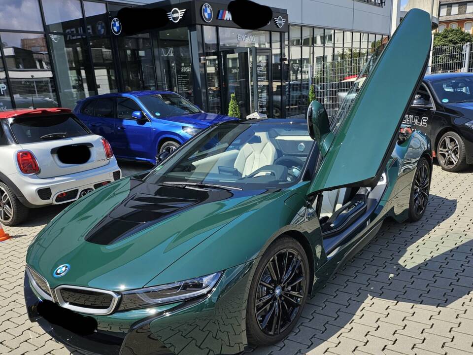 Image 7/18 of BMW i8 Roadster "The Last 18" (2020)