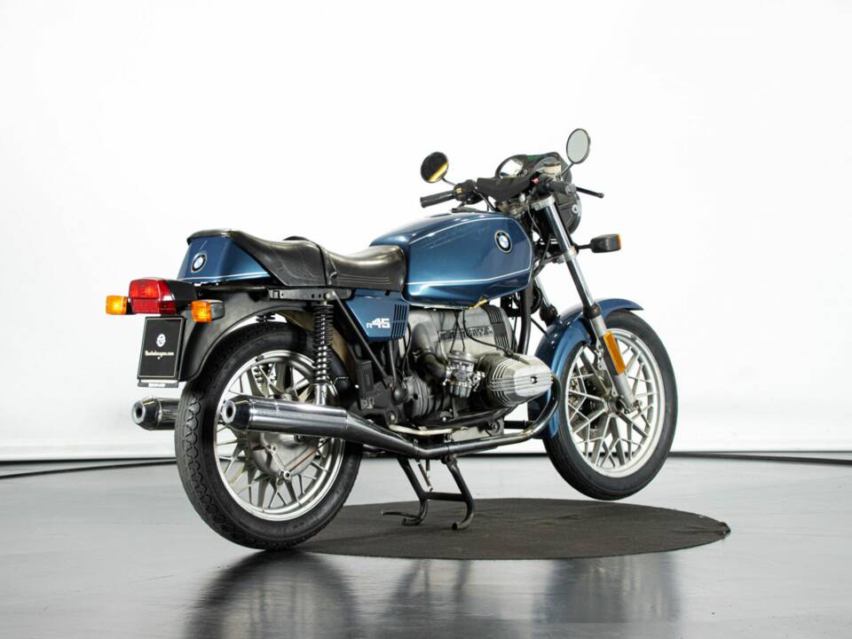 Image 4/50 of BMW R 45 (1980)