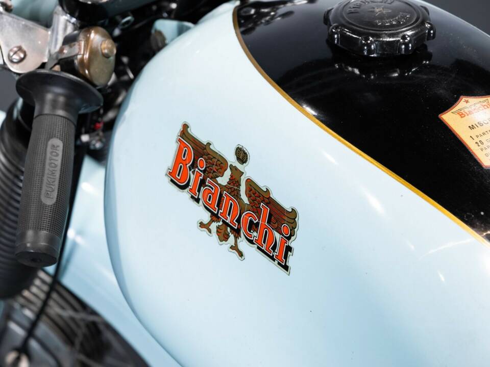 Image 17/50 of Bianchi 125 (1958)