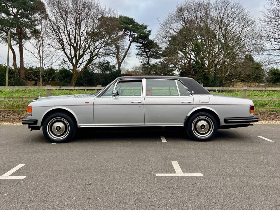 Imagen 3/8 de Rolls-Royce Silver Spur (1981)