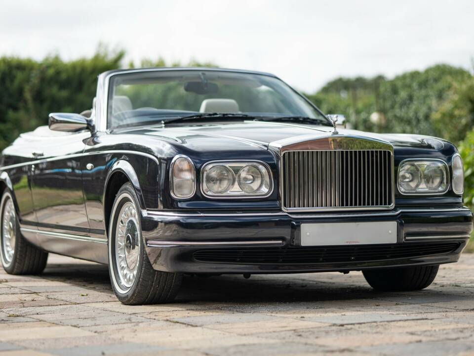 Image 1/50 de Rolls-Royce Corniche V (2000)