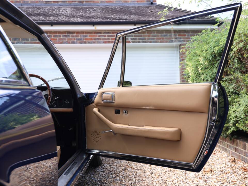 Bild 9/50 von Jensen Interceptor  MK III (1972)