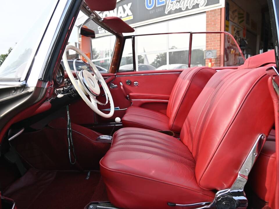 Bild 9/11 von Mercedes-Benz 280 SE (1967)