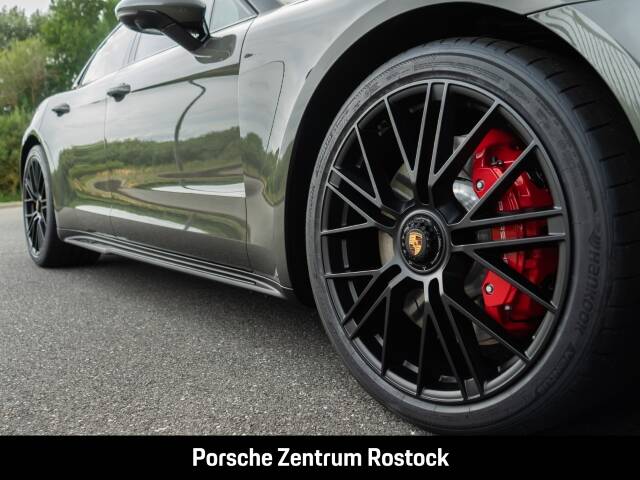 Obraz 33/33 pojazdu Porsche Panamera GTS (1900)