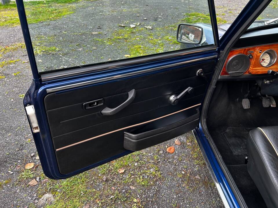 Bild 20/24 von Rover Mini Cooper 1,3i (1999)