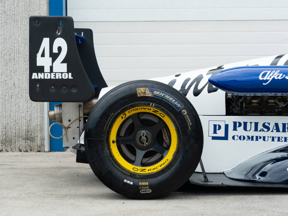 Image 11/64 of Dallara F392 Formula 3 (1992)