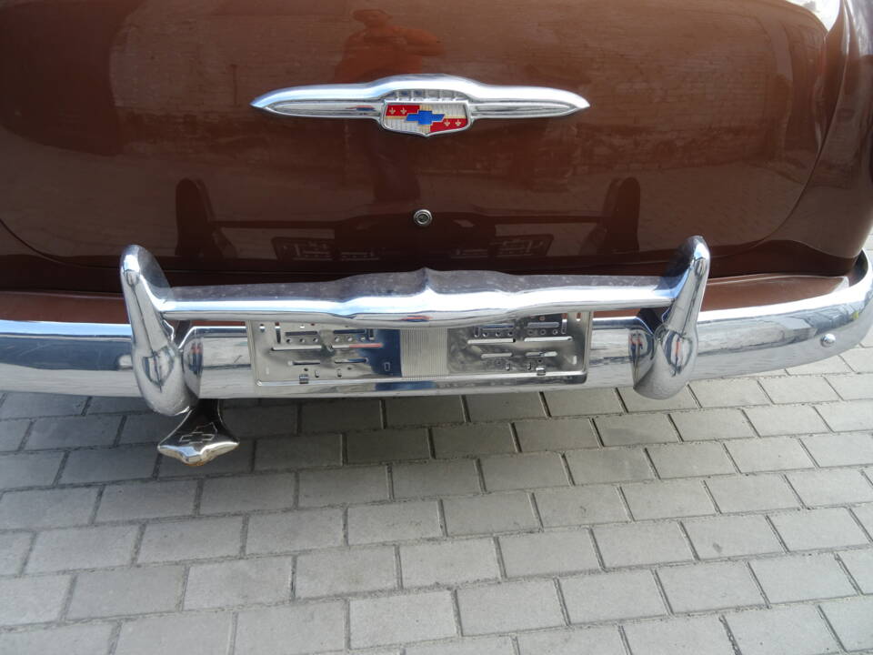 Image 17/57 de Chevrolet 210 (1953)