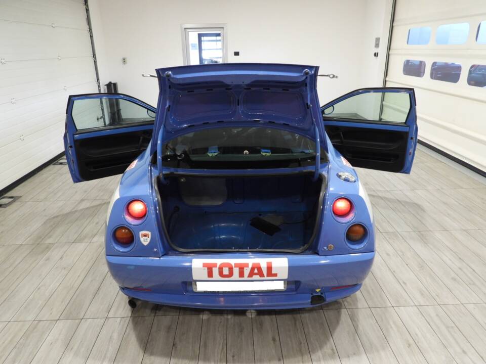 Bild 13/15 von FIAT Coupé 2.0 16V (1992)