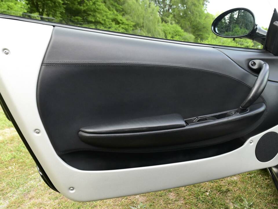 Bild 29/50 von Ferrari F 360 Modena (2000)