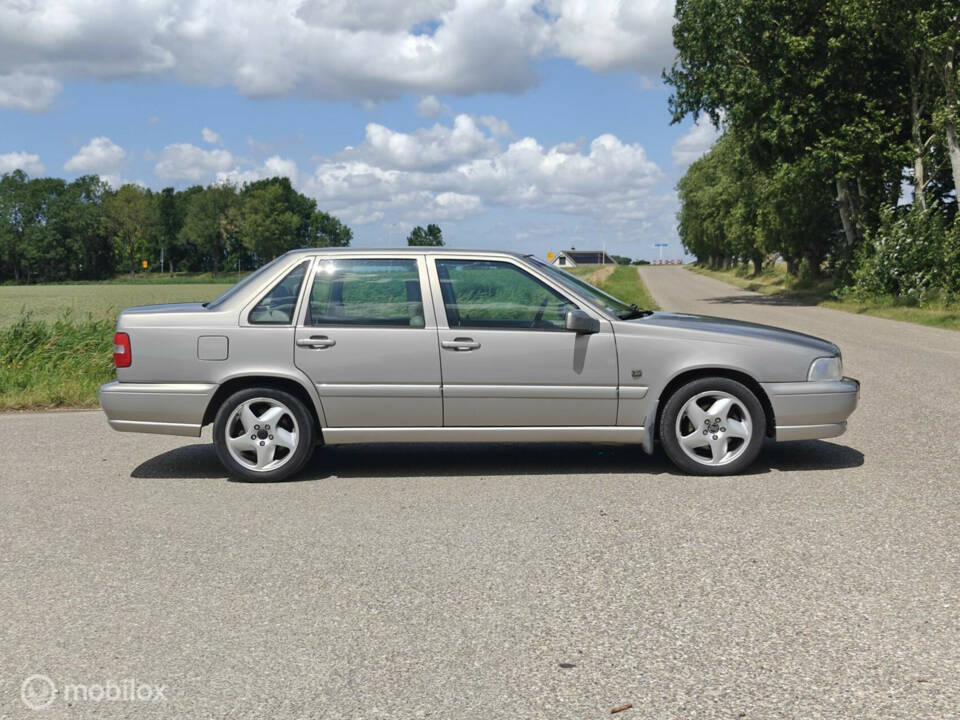 Afbeelding 12/36 van Volvo S 70 2.5 (1997)