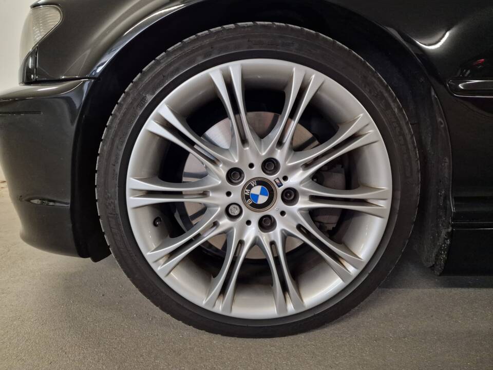 Immagine 32/61 di BMW 330Ci (2004)