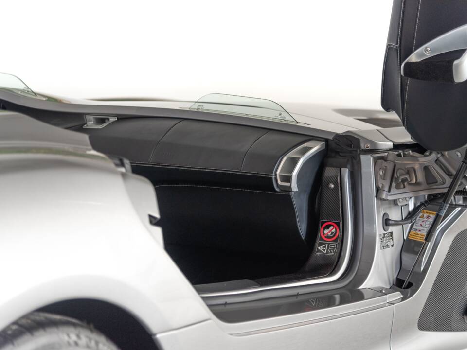 Bild 47/64 von Mercedes-Benz SLR Stirling Moss (2009)