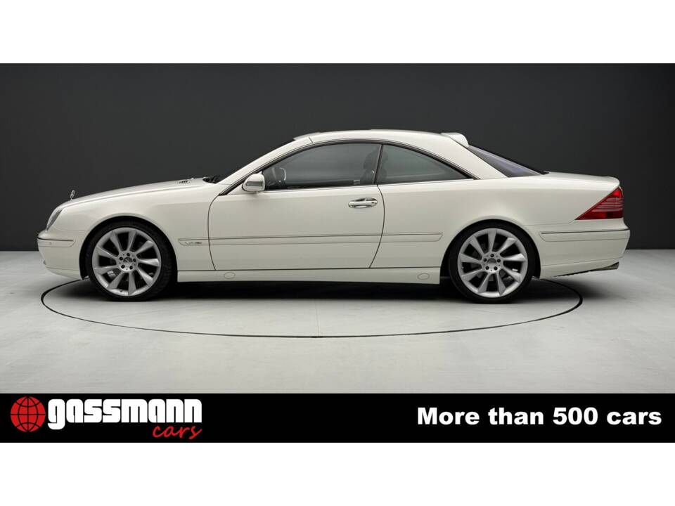 Imagen 5/15 de Mercedes-Benz CL 600 (2002)