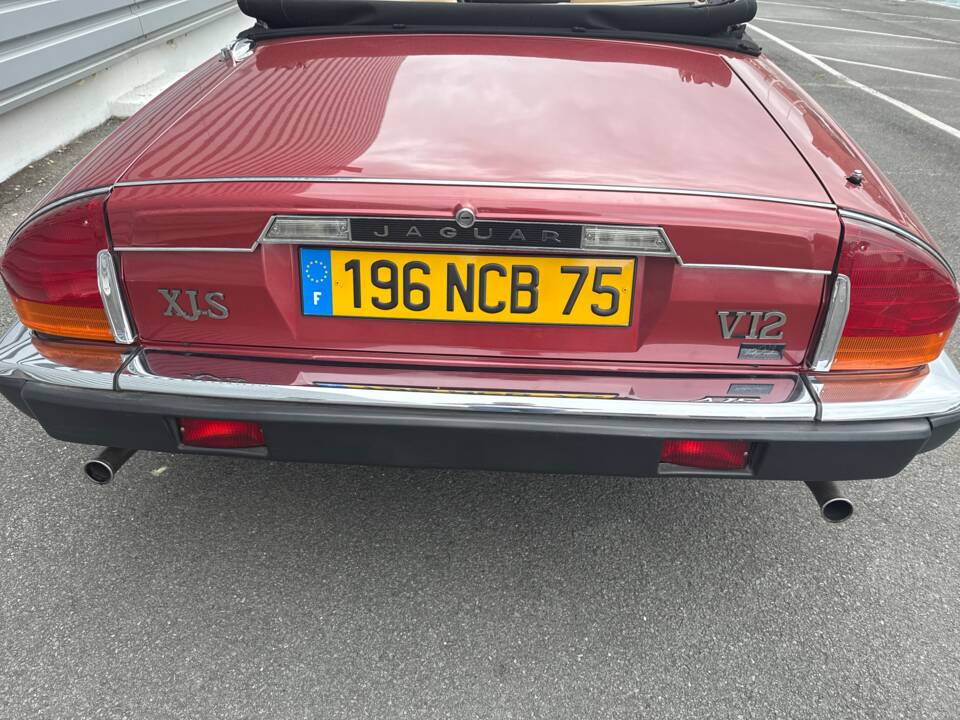 Image 36/64 of Jaguar XJ-S Convertible (1989)