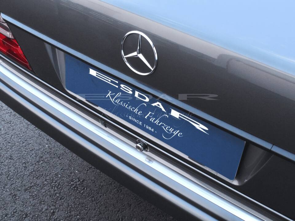 Bild 14/31 von Mercedes-Benz E 200 (1996)