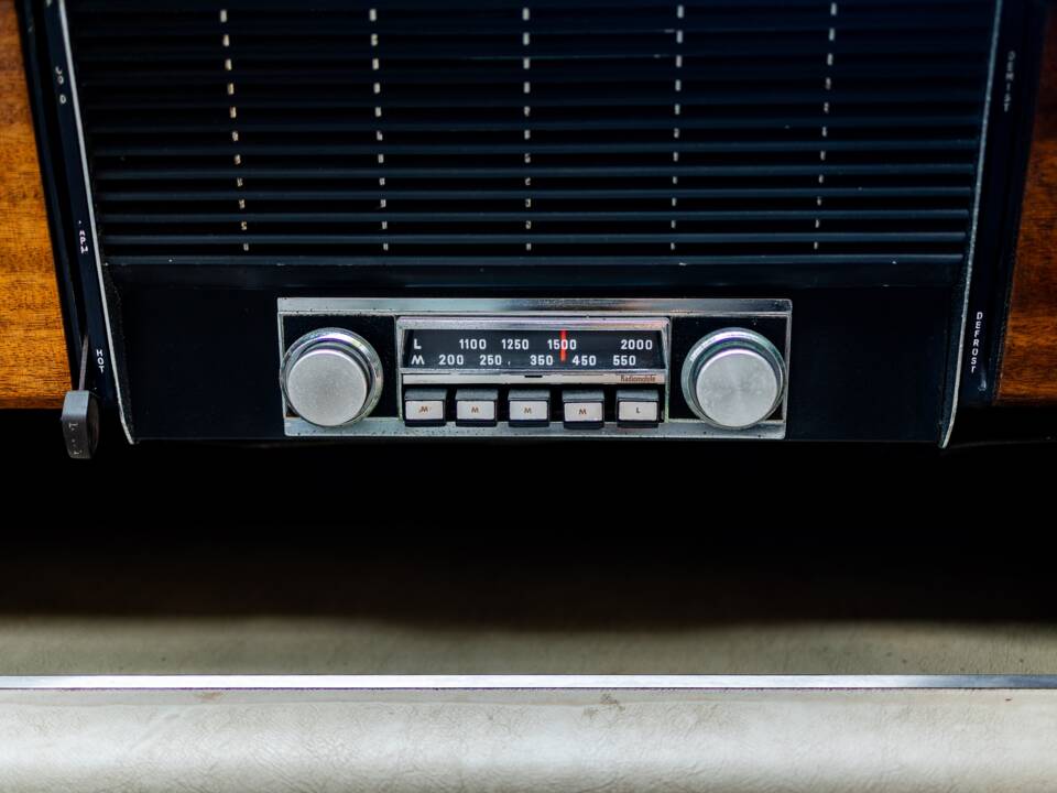 Afbeelding 10/24 van Rover 3,5 Liter (1972)