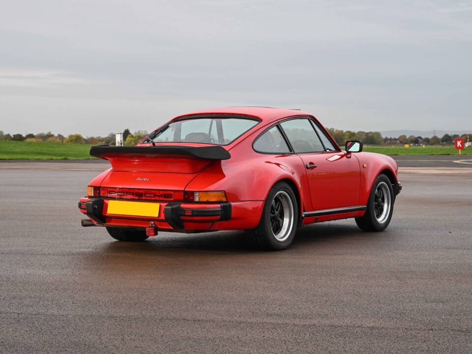 Bild 10/46 von Porsche 911 Turbo 3.3 (1981)