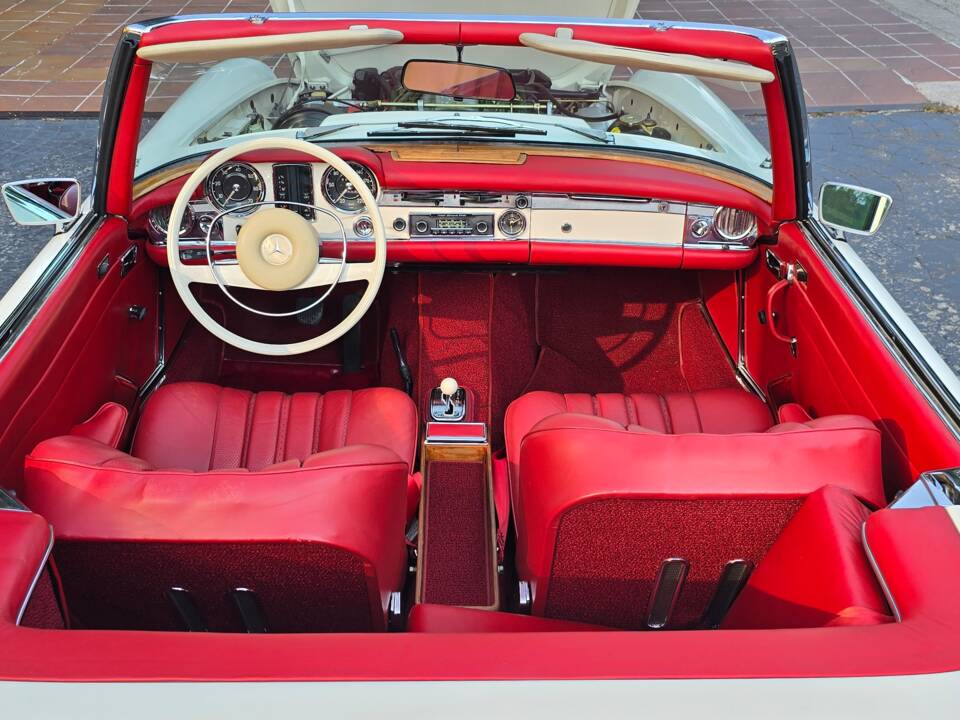 Afbeelding 19/34 van Mercedes-Benz 280 SL (1968)