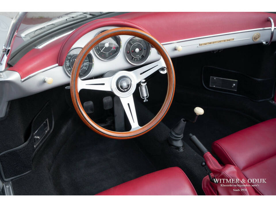 Image 24/28 of Porsche 356 B 1600 Super 90 (1970)