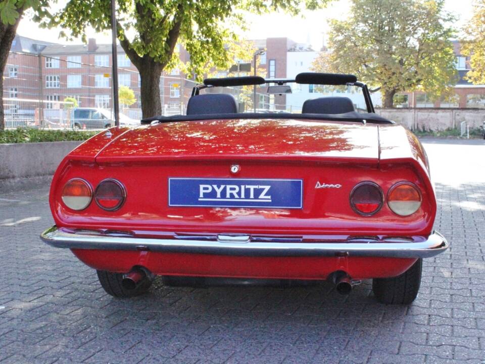 Immagine 22/23 di FIAT Dino Spider (1967)