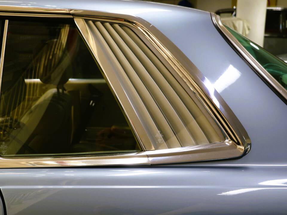 Image 16/41 de Mercedes-Benz 450 SLC 5,0 (1979)