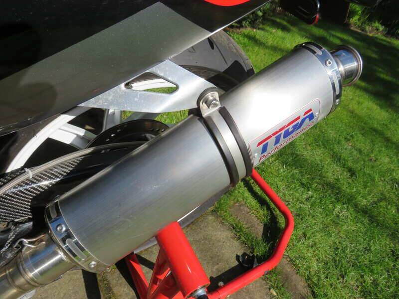 Afbeelding 34/41 van Honda VFR 400R (1992)