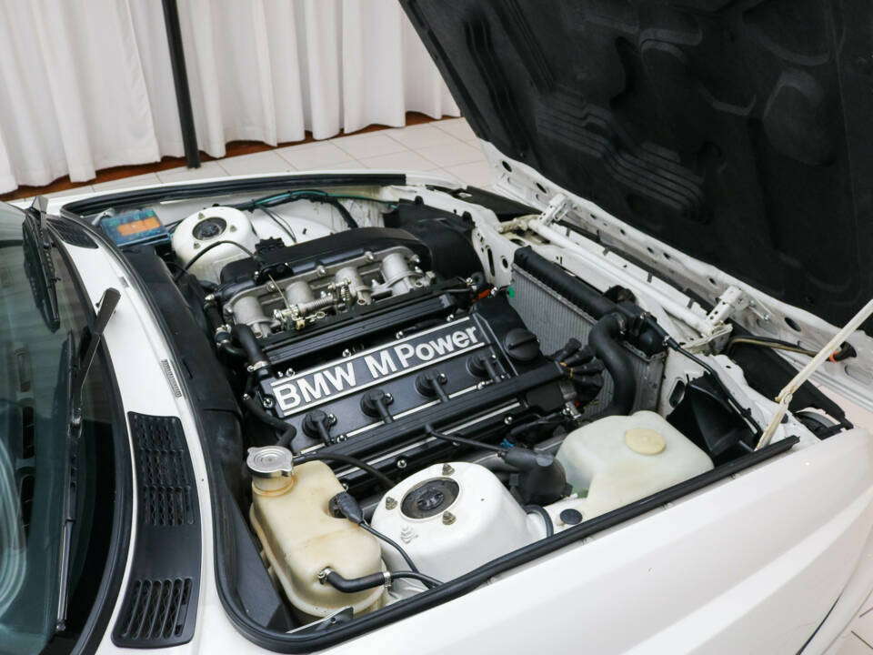 Bild 15/21 von BMW M3 (1990)