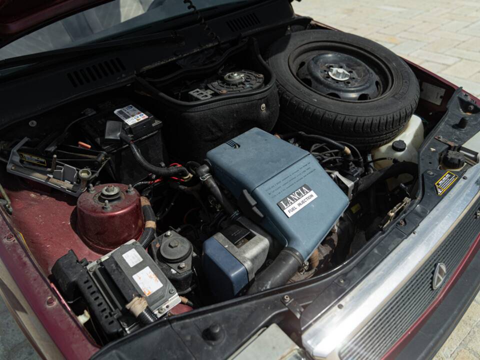 Immagine 44/46 di Autobianchi Y10 (1993)