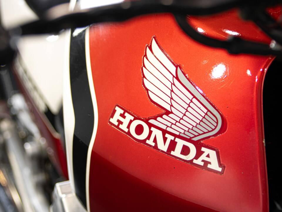 Immagine 37/50 di Honda CBX 550 F (1982)