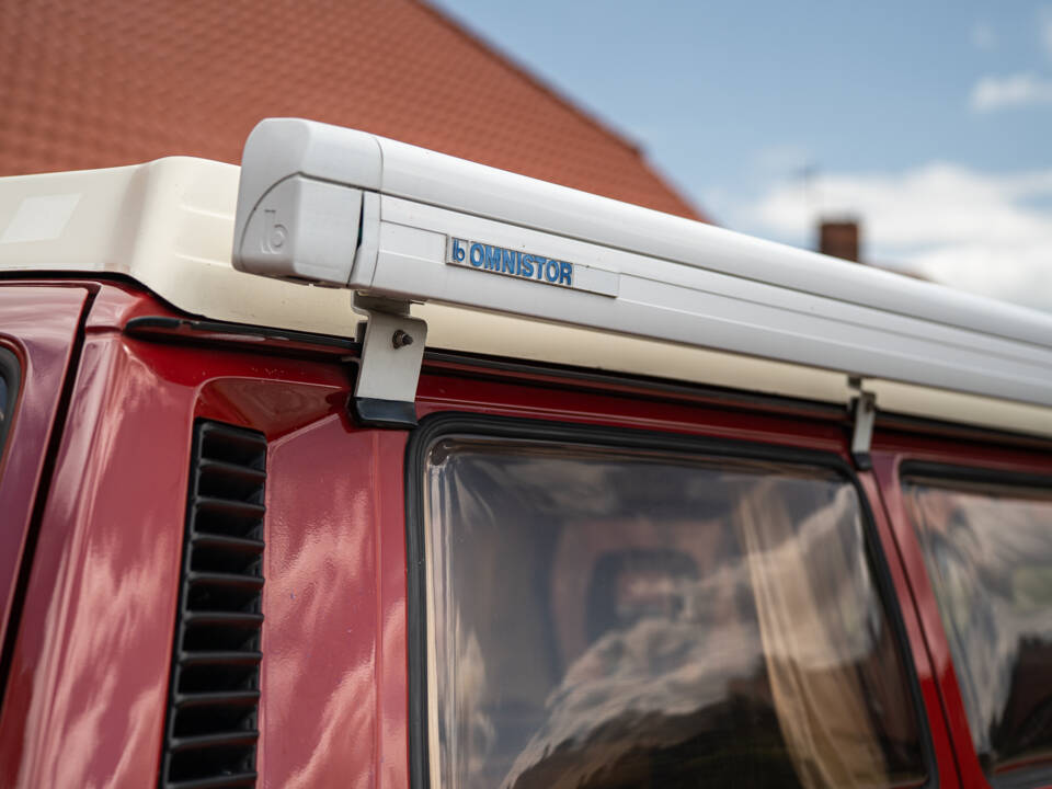 Bild 12/52 von Volkswagen T3 Bus 2.1 (1989)