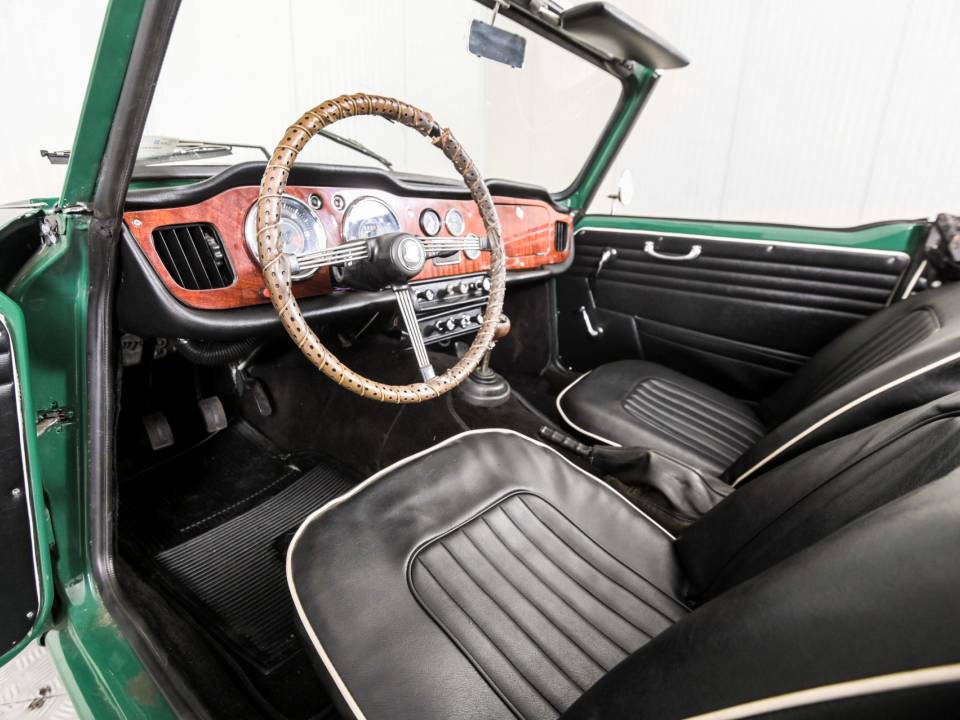 Afbeelding 9/50 van Triumph TR 4A (1966)