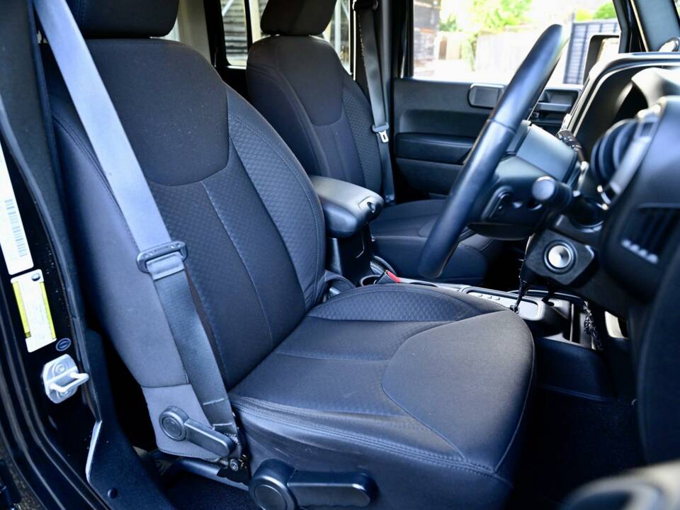 Image 29/50 of Jeep Wrangler 3.6 V6 (2014)