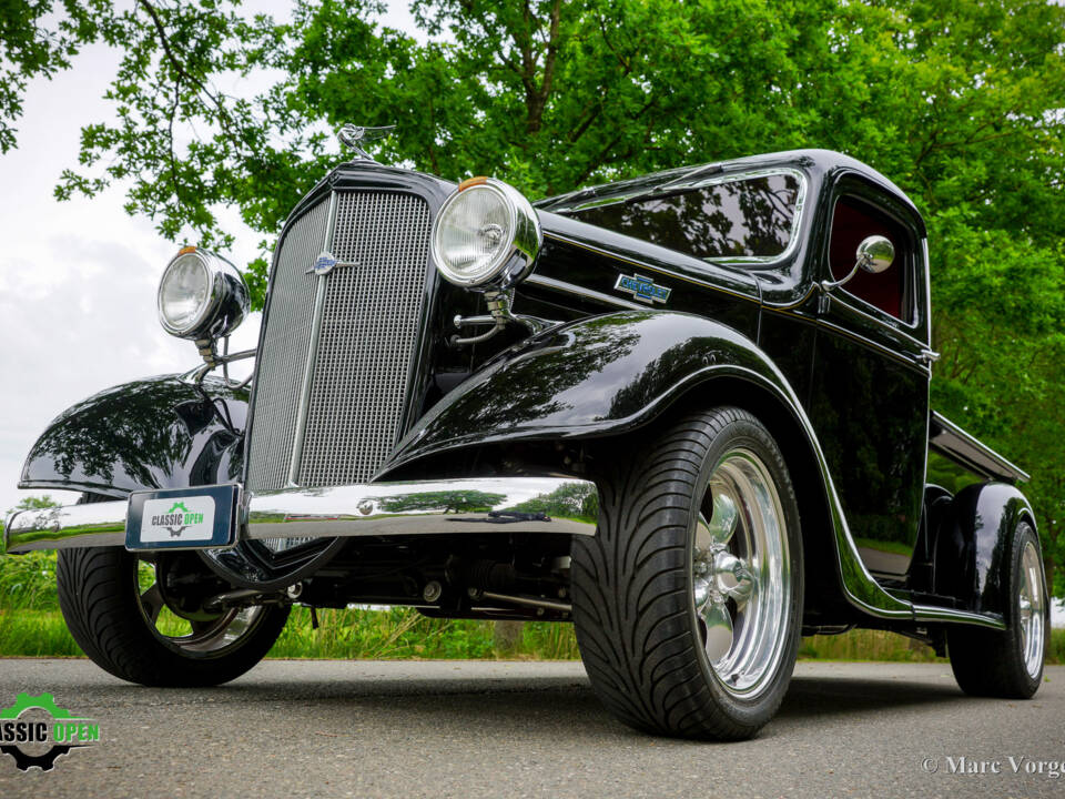Image 31/54 of Chevrolet Standard (1936)