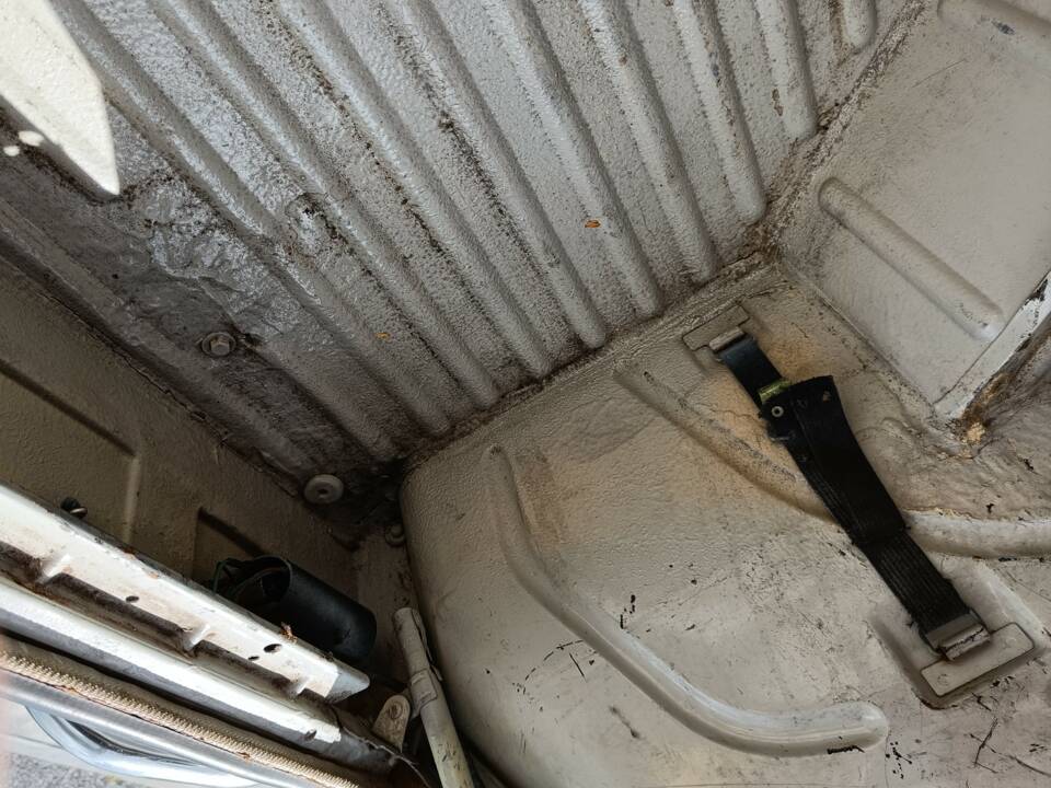 Image 16/20 of Citroën Dyane 6 (1968)