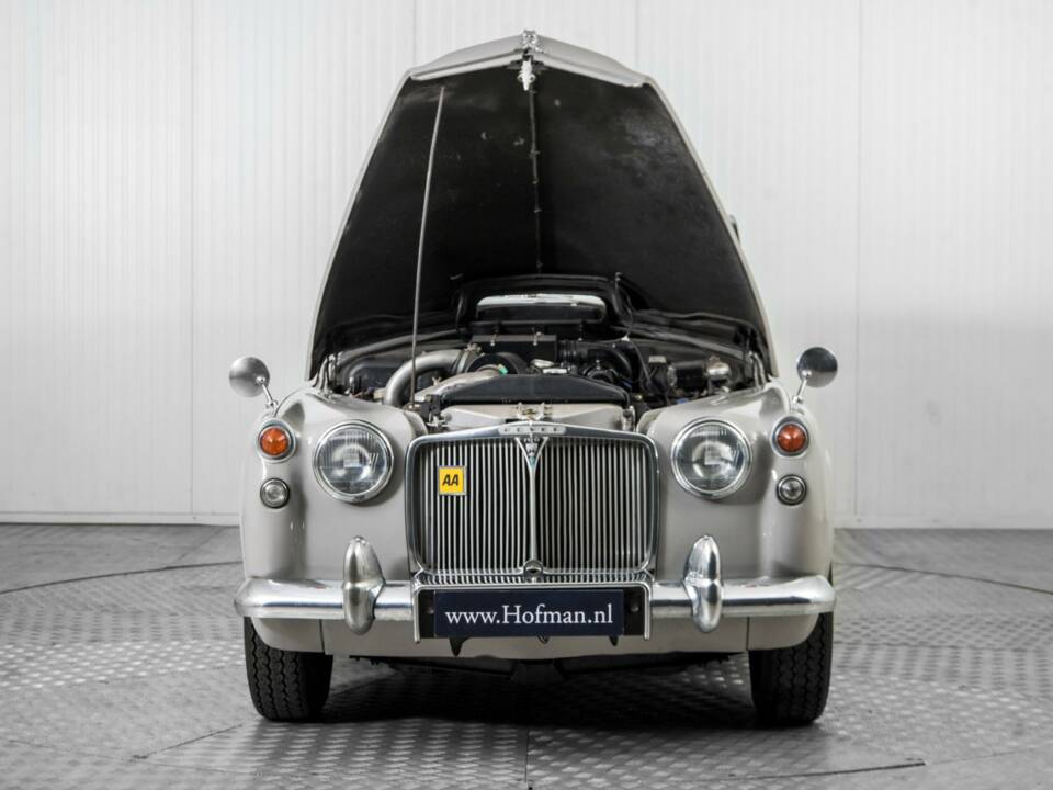 Image 40/50 de Rover 100 (1962)