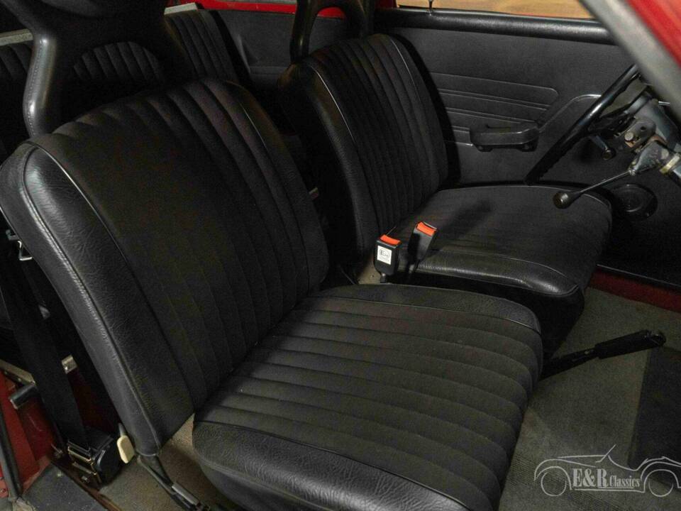 Image 15/19 of Saab 95 V 4 (1970)