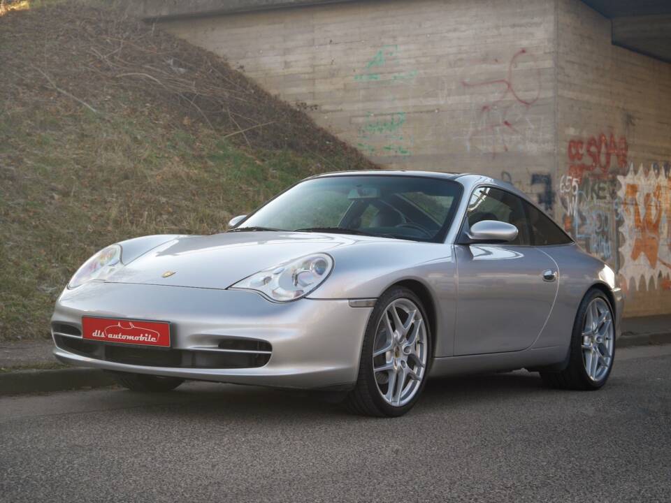 Image 7/31 of Porsche 911 Carrera (2002)