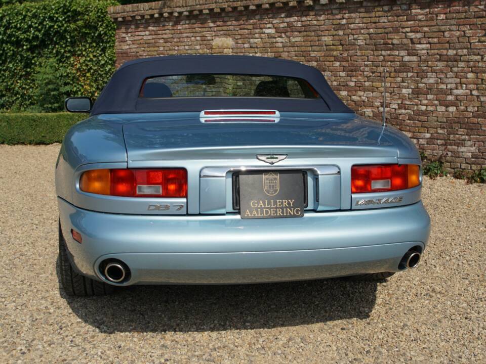 Image 45/50 of Aston Martin DB 7 Vantage Volante (2000)