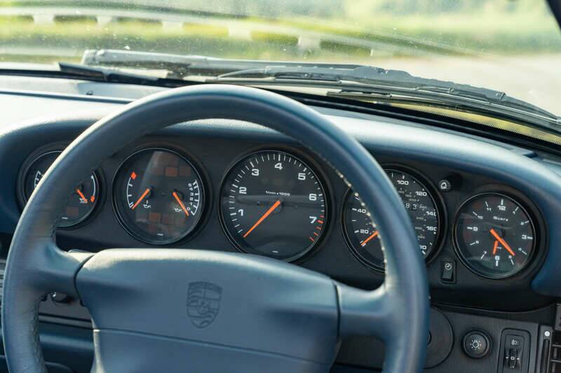 Bild 48/50 von Porsche 911 Carrera (1997)