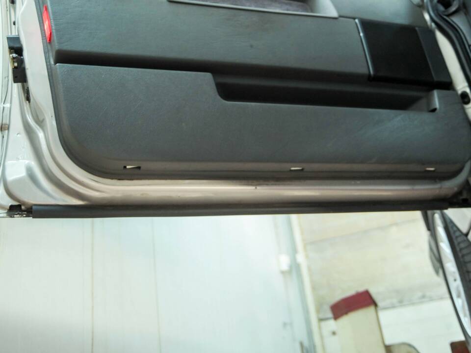 Bild 50/50 von Volvo 940 2.3i (1996)