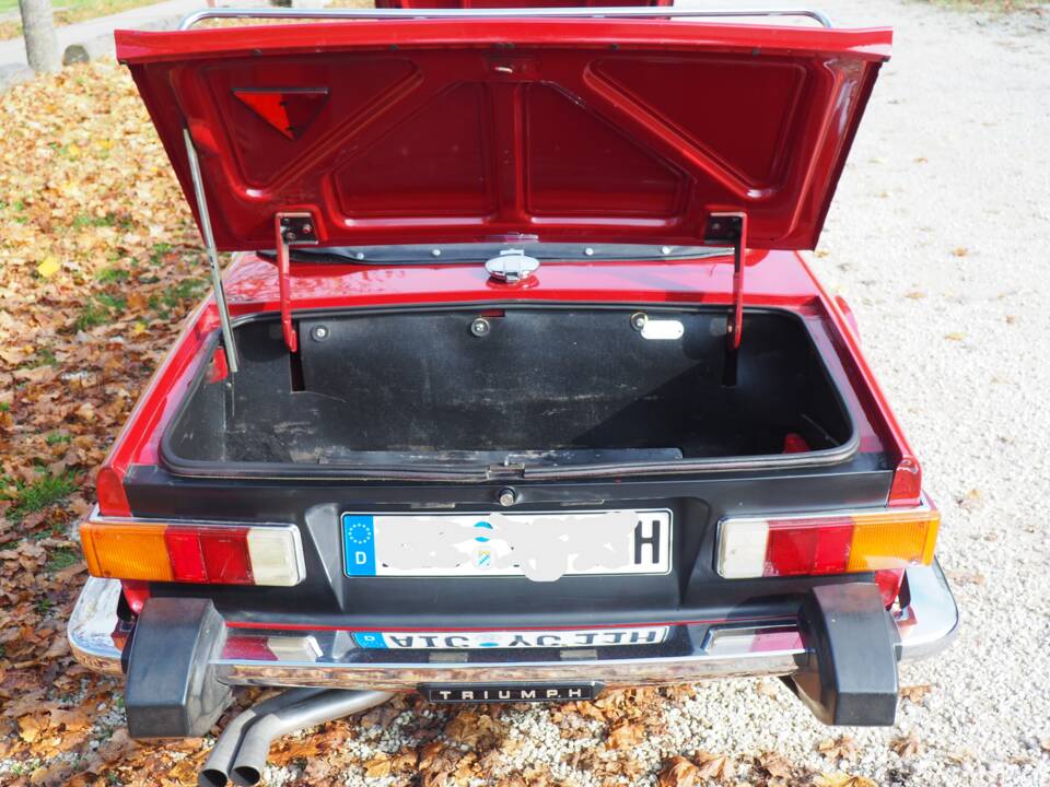 Immagine 9/9 di Triumph TR 6 (1976)