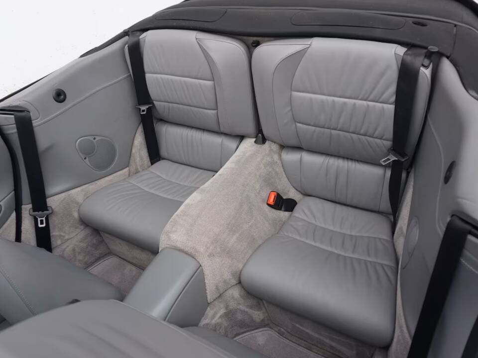 Afbeelding 21/50 van Porsche 911 Carrera 4 (2003)