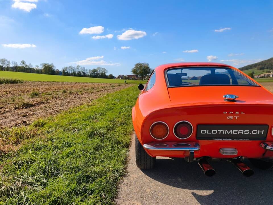 Bild 20/24 von Opel GT 1900 (1972)