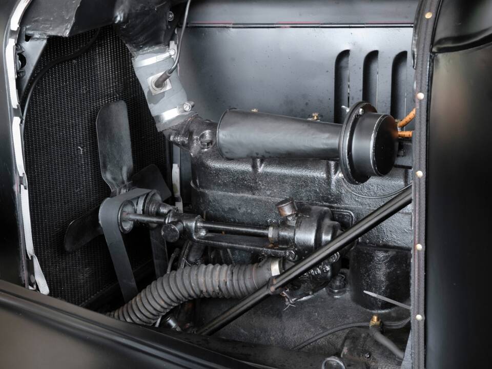 Bild 28/39 von Ford Model T Runabout (1924)