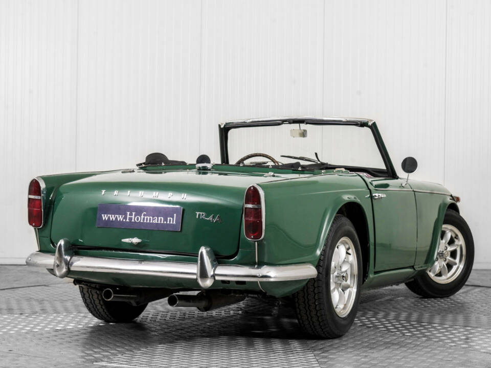 Bild 46/50 von Triumph TR 4A (1966)