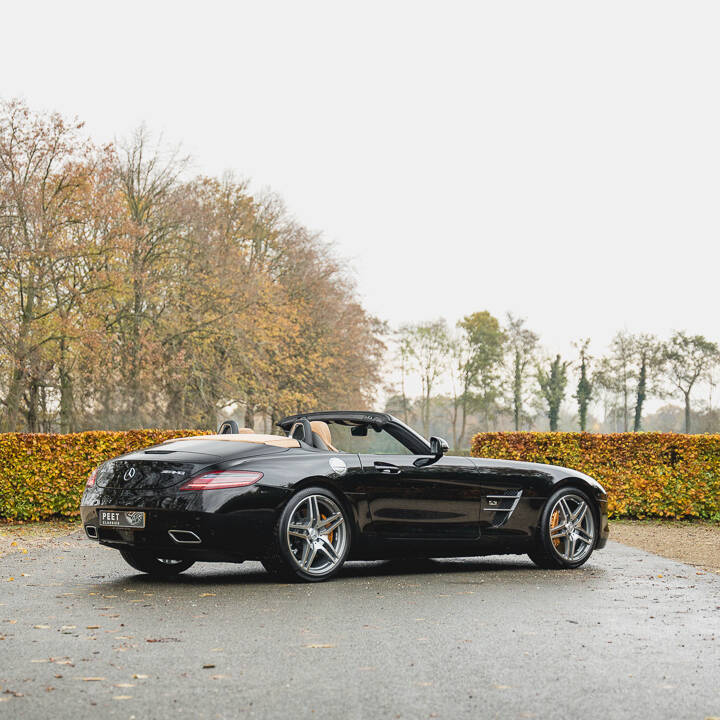 Image 29/100 de Mercedes-Benz SLS AMG Roadster (2011)