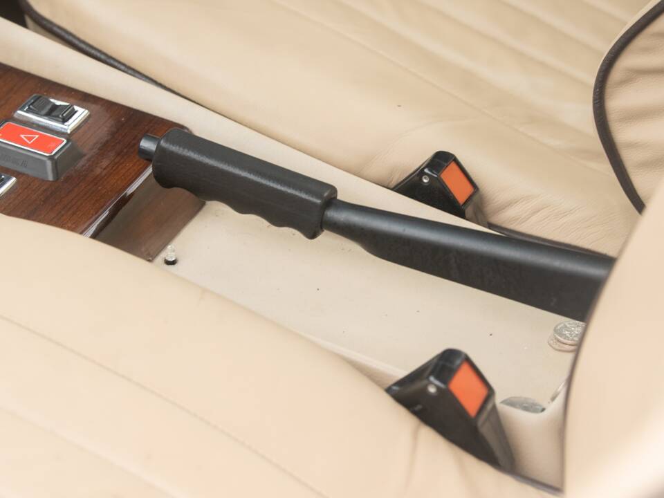 Bild 48/50 von Mercedes-Benz 350 SL (1979)