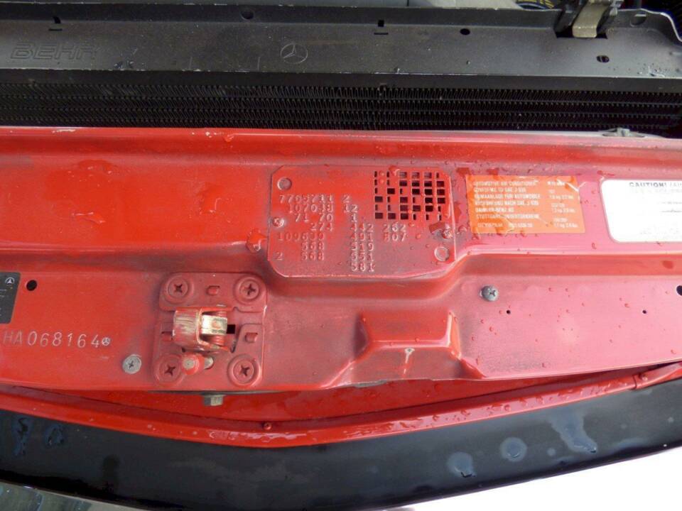 Image 25/36 of Mercedes-Benz 560 SL (1987)