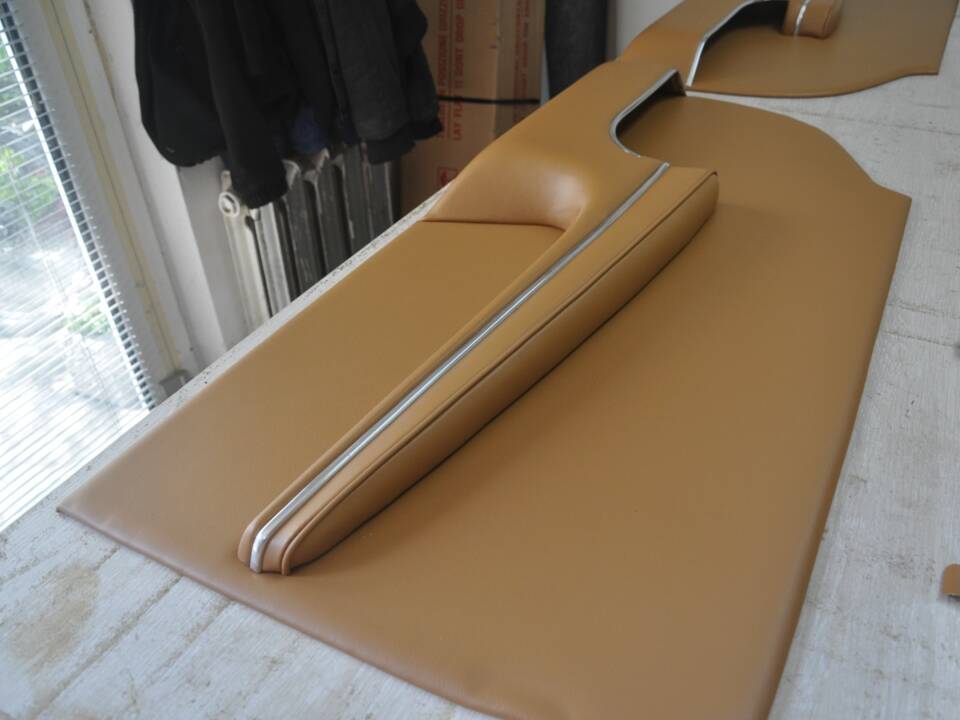 Imagen 52/65 de Mercedes-Benz 220 SE b (1961)