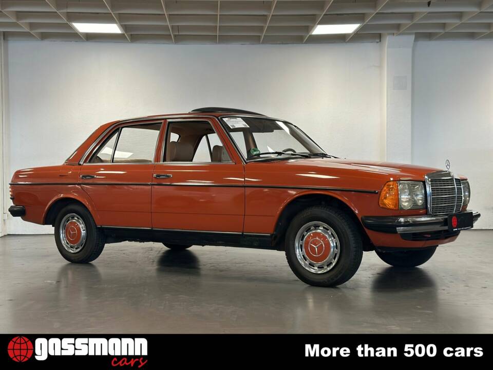 Image 3/15 de Mercedes-Benz 230 E (1980)